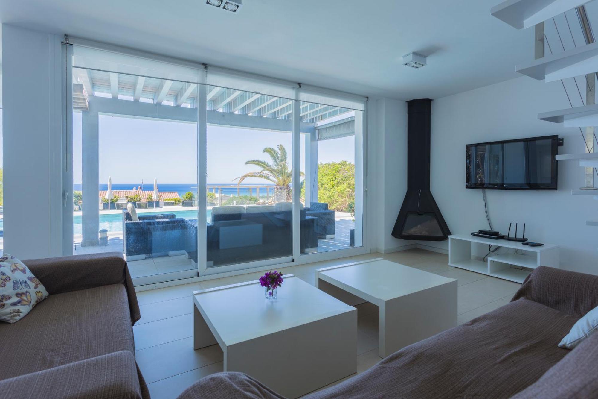 V196 Villa Brisa By Menorcarentals Villas Son Bou Eksteriør bilde