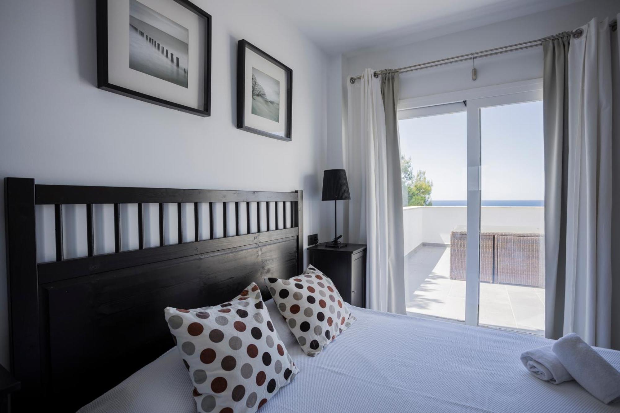 V196 Villa Brisa By Menorcarentals Villas Son Bou Eksteriør bilde